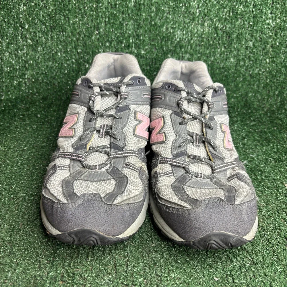 New Balance WT410GGP All Terrain Trail Running Shoe Sneaker Grey Pink Womens 11